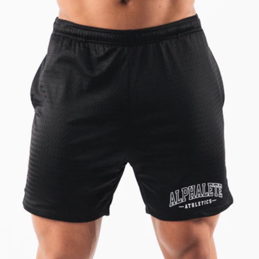 Alphalete Men's AA Mesh Black Performance Shorts 6"